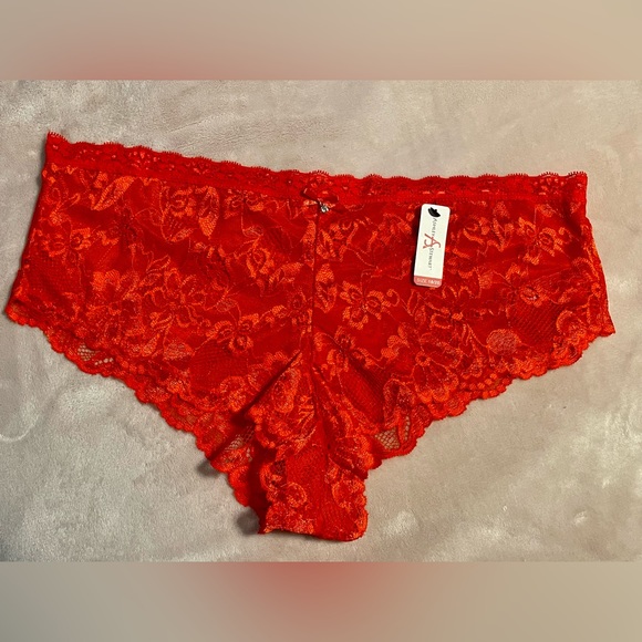 NWT Ashley Stewart Red Lace Panties With Jewel Sz 18/20 - Picture 4 of 5
